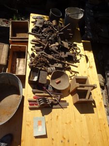 Oggetti antichi trovati a Germanionico - vecchi attrezzi